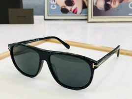 Picture of Tom Ford Sunglasses _SKUfw52147500fw